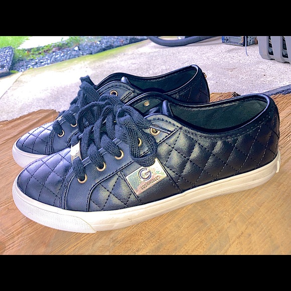 Women’s G by GUESS size 71/2 sneakers - Picture 5 of 14